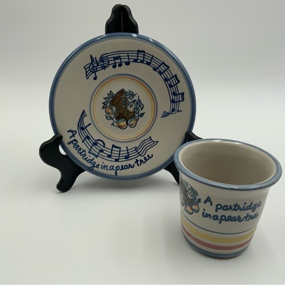 Louisville Pottery A Partridge in a Pear Tree Punch Cup & Saucer - Picture 2 of 4